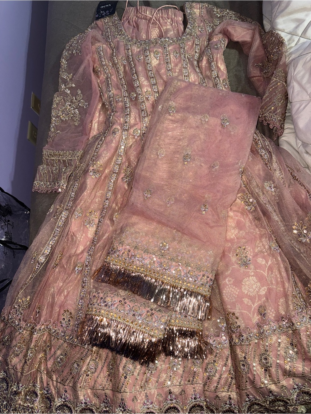 Lashkaraa Embroidered Peach Anarkali with palazzo pants - Picture 4 of 6